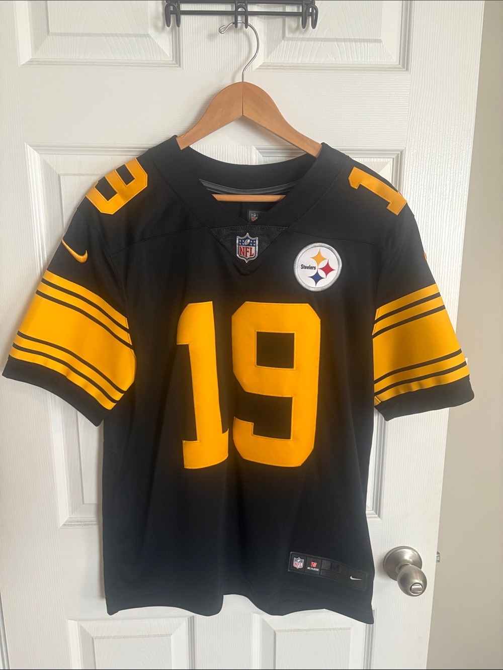 Pittsburgh Steelers Black & Gold Jersey - #19